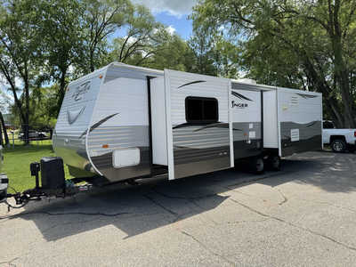 2017 Crossroads Rv ZINGER SERIES, $18990. Photo 7