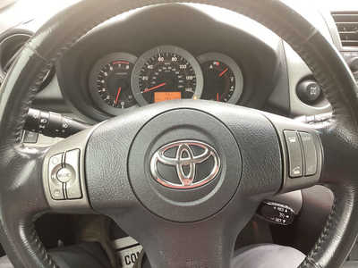 2009 Toyota RAV4, $6990. Photo 10