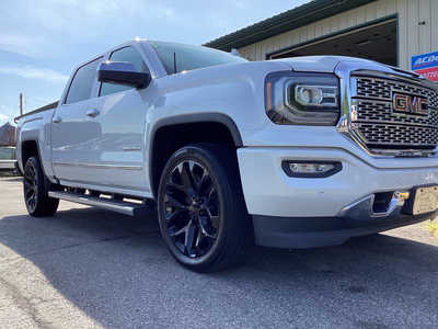 2017 GMC 1500 Crew Cab, $24990. Photo 12