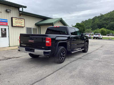 2017 GMC 1500 Crew Cab, $25990. Photo 5