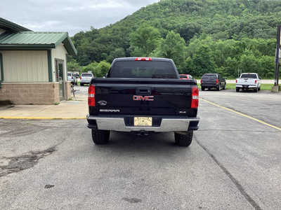 2017 GMC 1500 Crew Cab, $25990. Photo 6