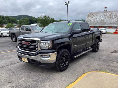 2017 GMC 1500 Crew Cab, $25990. Photo 8