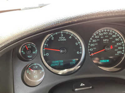2011 GMC Yukon, $6990. Photo 12