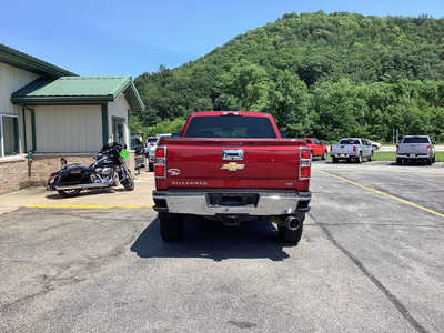 2019 Chevrolet 2500 Crew Cab, $46990. Photo 5