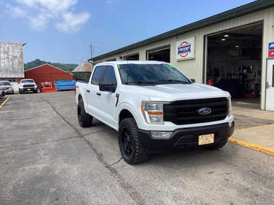 2022 Ford F150 Crew Cab, $28990. Photo 3