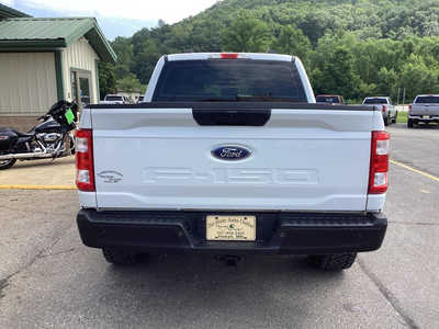 2022 Ford F150 Crew Cab, $28990. Photo 6