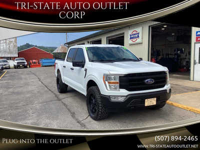 2022 Ford F150 Crew Cab, $28990. Photo 1
