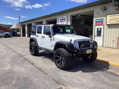 2017 Jeep Wrangler Unlimited, $20990. Photo 2