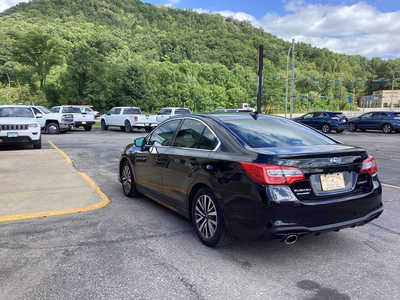 2018 Subaru Legacy, $15990. Photo 10