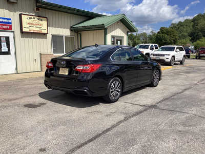 2018 Subaru Legacy, $15990. Photo 4