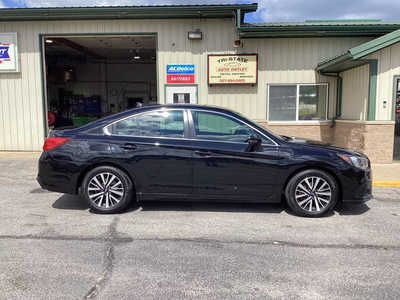 2018 Subaru Legacy, $15990. Photo 5