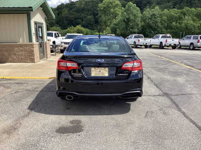 2018 Subaru Legacy, $15990. Photo 7