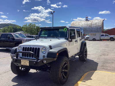2017 Jeep Wrangler Unlimited, $20990. Photo 9