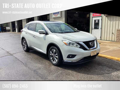 2016 Nissan Murano, $14990. Photo 2