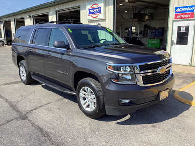 2018 Chevrolet Suburban, $24990. Photo 1