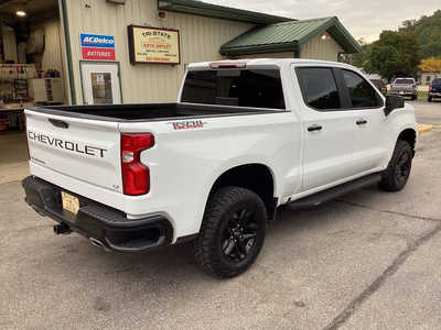 2021 Chevrolet 1500 Crew Cab, $33990. Photo 4