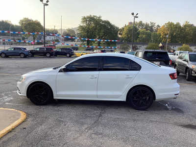 2016 Volkswagen Jetta, $7990. Photo 7