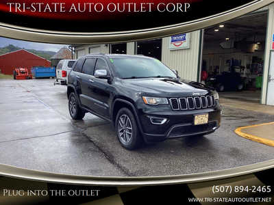 2019 Jeep Grand Cherokee, $20990. Photo 1