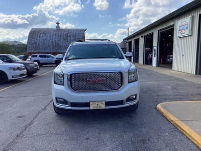 2016 GMC Yukon, $24990. Photo 3