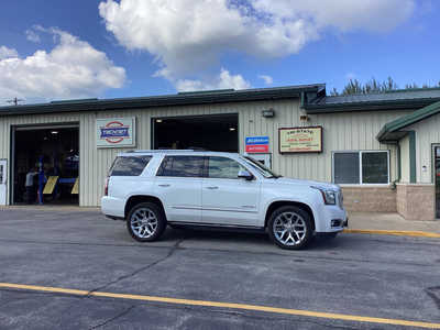 2016 GMC Yukon, $24990. Photo 4