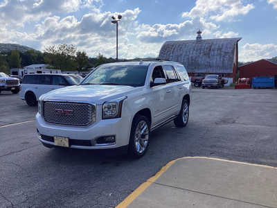 2016 GMC Yukon, $24990. Photo 5