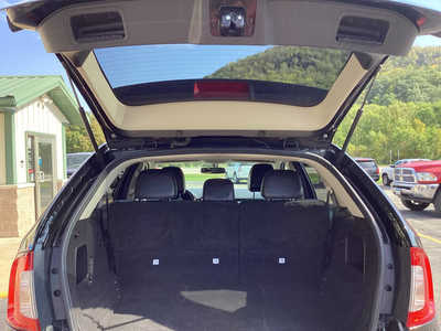 2012 Ford Edge, $8990. Photo 9