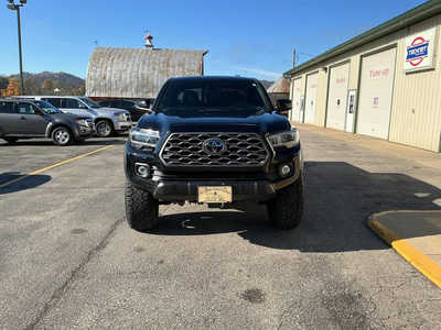 2022 Toyota Tacoma, $34990. Photo 3