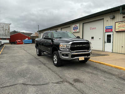 2019 RAM 2500 Crew Cab, $28990. Photo 2