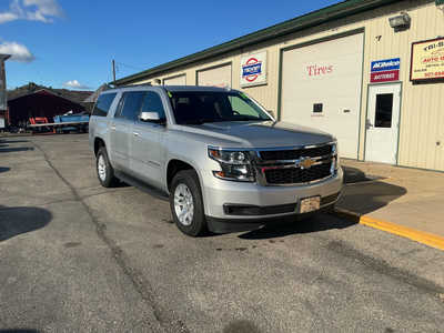 2019 Chevrolet Suburban, $25990. Photo 7