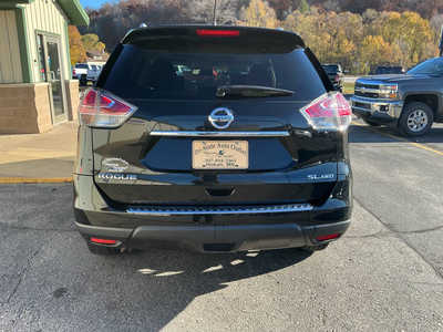 2016 Nissan Rogue, $12990. Photo 12