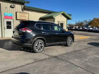 2016 Nissan Rogue, $12990. Photo 4