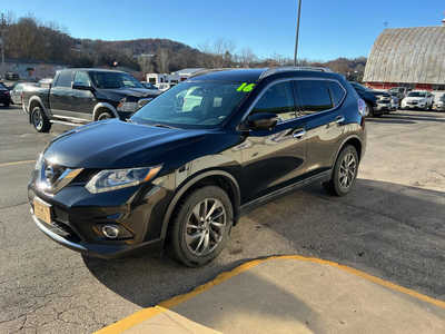 2016 Nissan Rogue, $12990. Photo 9