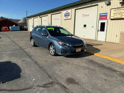 2018 Subaru Impreza, $10990. Photo 2