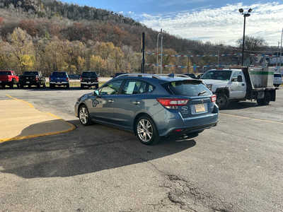 2018 Subaru Impreza, $10990. Photo 6