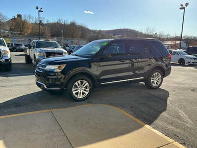 2018 Ford Explorer, $14990. Photo 10