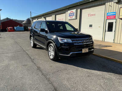 2018 Ford Explorer, $14990. Photo 2