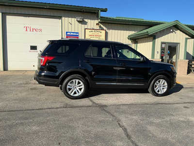 2018 Ford Explorer, $14990. Photo 7