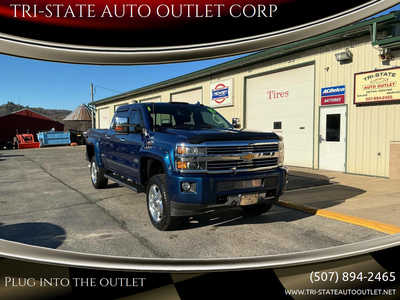 2015 Chevrolet 2500 Crew Cab, $36990. Photo 1