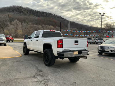 2019 GMC 2500 Crew Cab, $37990. Photo 7