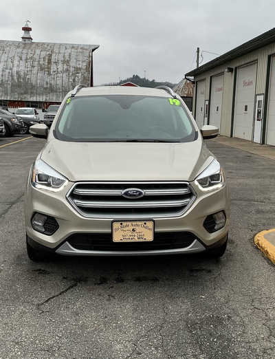 2017 Ford Escape, $11990. Photo 8