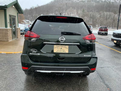 2020 Nissan Rogue, $13990. Photo 10
