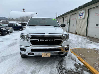 2023 RAM 1500 Crew Cab, $28990. Photo 3