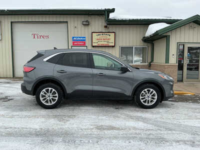 2022 Ford Escape, $18990. Photo 4