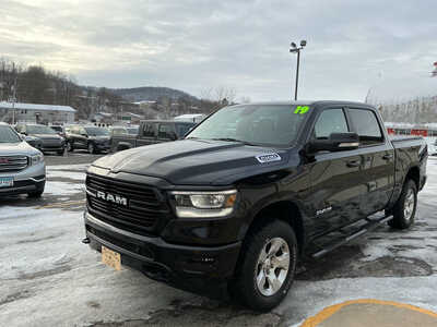 2019 RAM 1500 Crew Cab, $27990. Photo 11