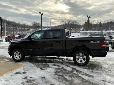2019 RAM 1500 Crew Cab, $27990. Photo 9