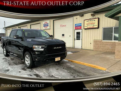 2019 RAM 1500 Crew Cab, $27990. Photo 1