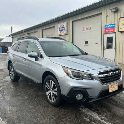 2019 Subaru Outback, $14990. Photo 4