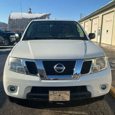 2017 Nissan Frontier, $15990. Photo 3