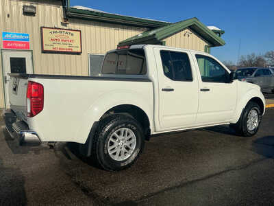 2017 Nissan Frontier, $15990. Photo 6