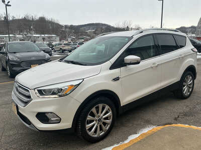 2017 Ford Escape, $11990. Photo 9